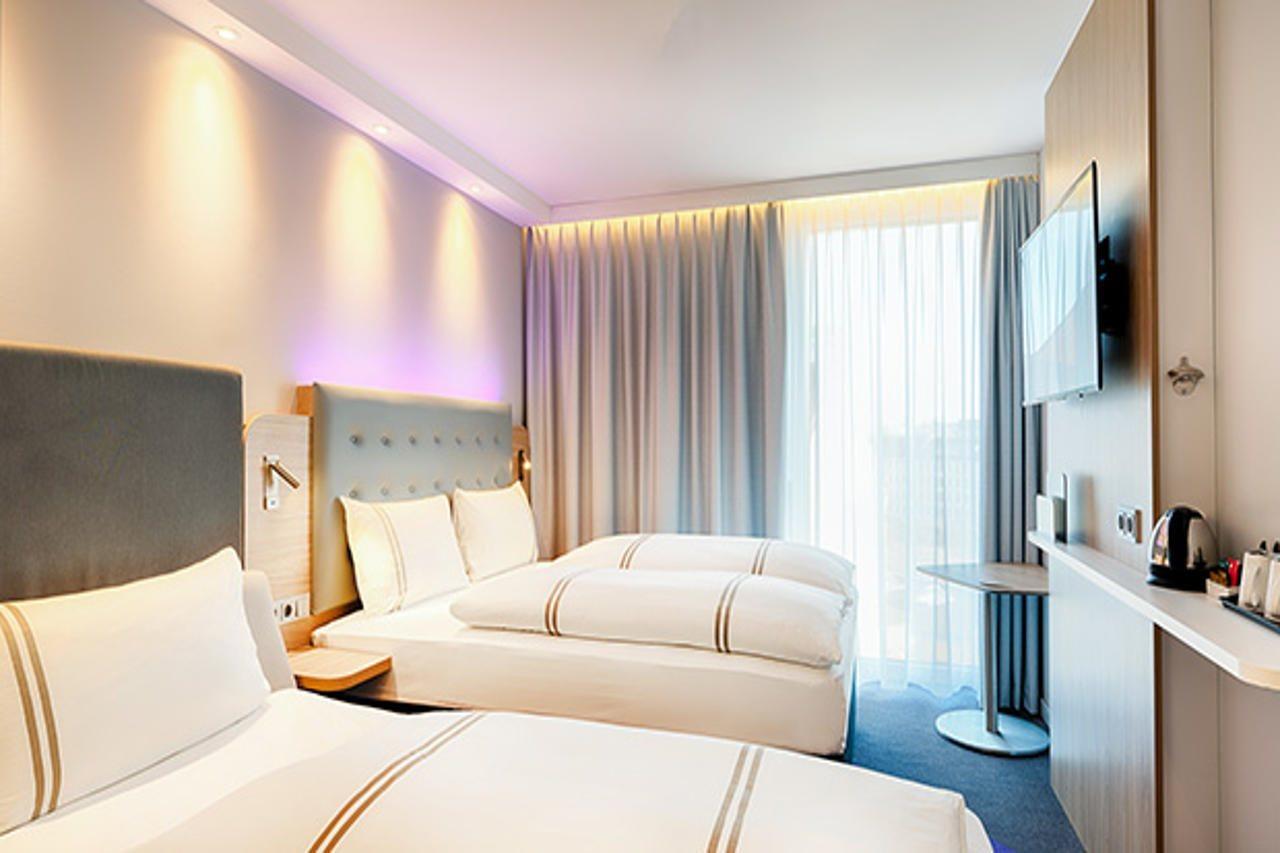 Premier Inn Leipzig City Hahnekamm Екстериор снимка