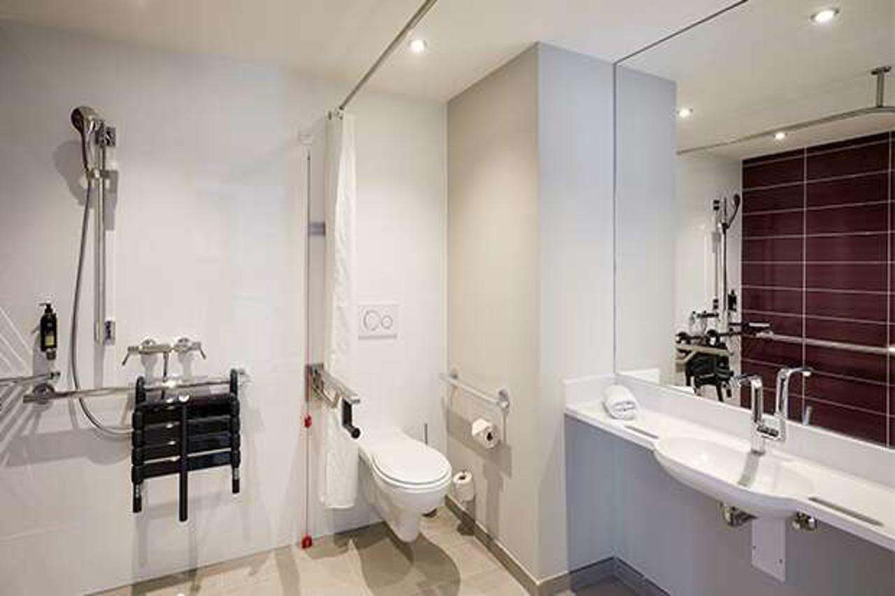 Premier Inn Leipzig City Hahnekamm Екстериор снимка